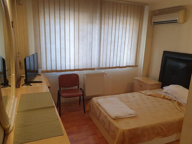 Garsoniera Complex Studentesc, centrala proprie, bloc nou