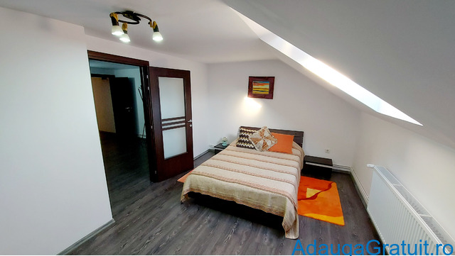 Case - Apartamente de inchiriat - 300 EUR
