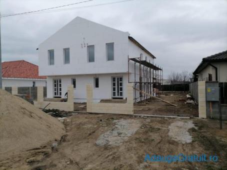 Case - Apartamente de vanzare - 135000 EUR