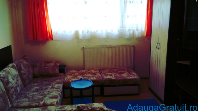 Case - Apartamente de inchiriat - 250 EUR