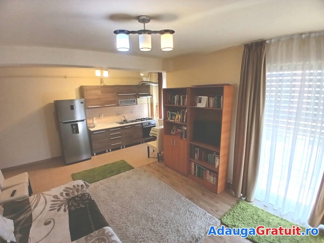 Proprietar vand apartament 2 camere, 53 m², balcon 11 m², etaj 1 – Giroc, la limita cu Timișoara