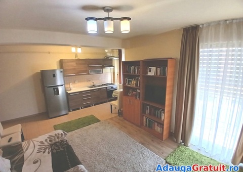 Proprietar vand apartament 2 camere, 53 m², balcon 11 m², etaj 1 – Giroc, la limita cu Timișoara