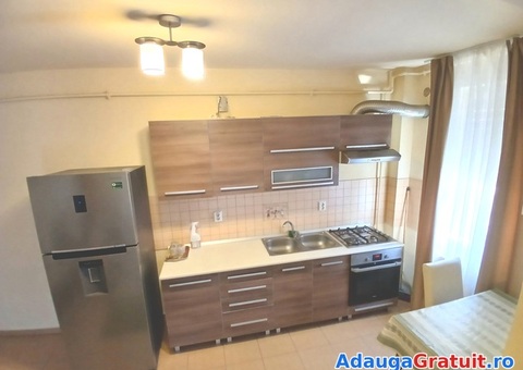 Proprietar vand apartament 2 camere, 53 m², balcon 11 m², etaj 1 – Giroc, la limita cu Timișoara
